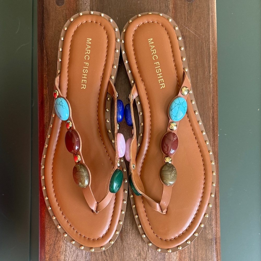 Marc Fisher Tan Leather Thong Sandals with Multicolor Stones Size 7.5